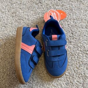 wonder nation Navy Blue and Coral Pink Kids Velcro Sneakers